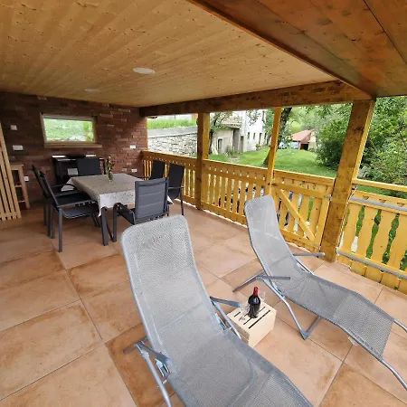 Holiday home Pocitniska Hisa Mlekarna Grant