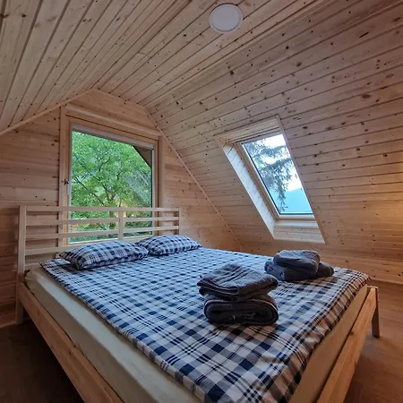 Pocitniska Hisa Mlekarna Grant Tatil Evi