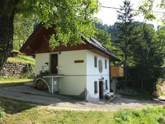 Pocitniska Hisa Mlekarna Grant Grahovo ob Baci